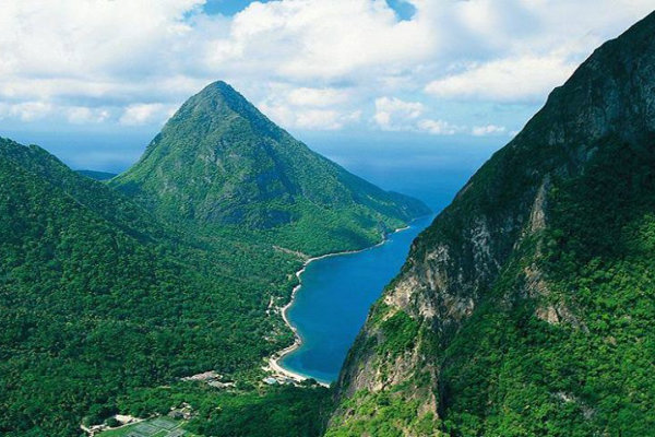 Soufriere Land and Sea Tour with Scuba Diving